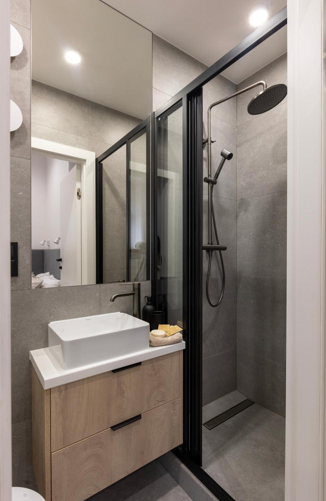 Suite Apartment